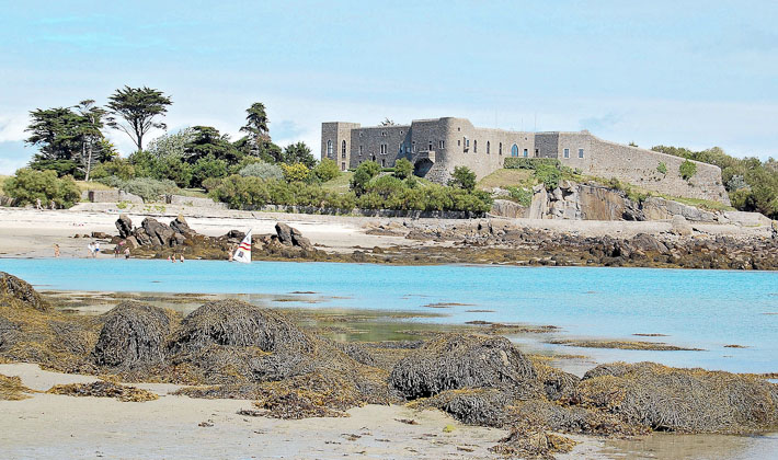 La Porte Des Iles Saint Pair Sur Mer