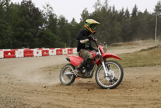 Vacances pour tous - colonies de vacances  - Les Carroz-d'Arâches - Atout moto