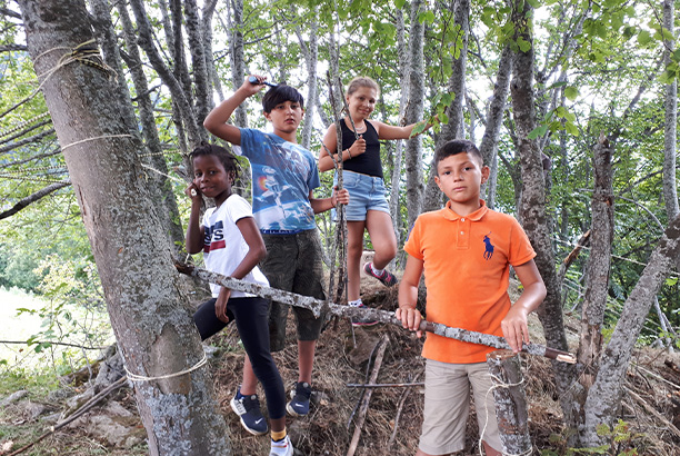 Vacances pour tous - colonies de vacances  - Saint-Barthélemy-Grozon - Le château des mystères