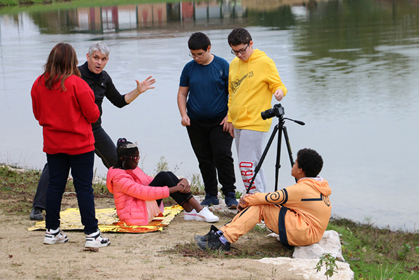 Vacances pour tous - colonies de vacances  - Brégnier-Cordon - Court métrage