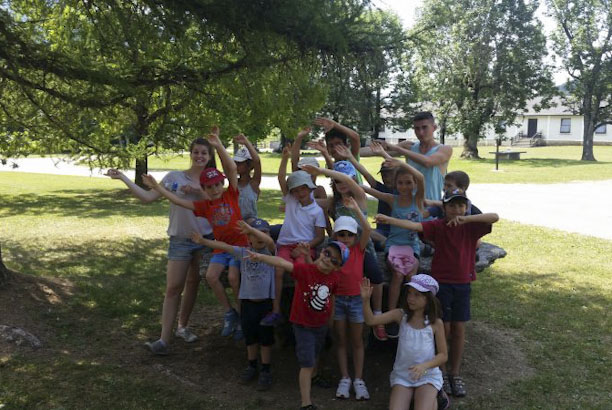 Vacances Pour Tous Colonie De Vacances Vertaco Des Bois