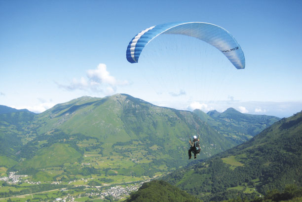 Vacances pour tous - colonies de vacances  - Lescun - Sport aventure Pyrénées