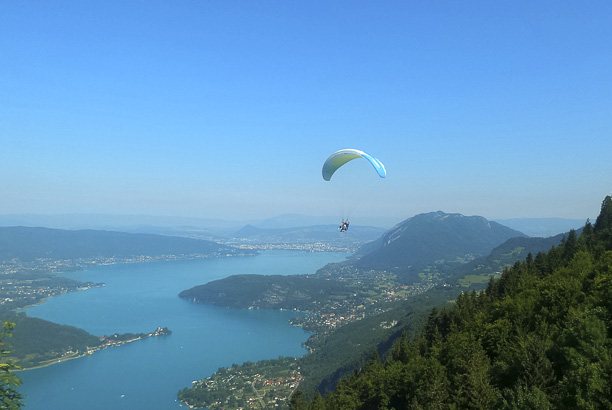 Vacances pour tous - colonies de vacances  - Poisy-Lac d'Annecy - Vu du ciel