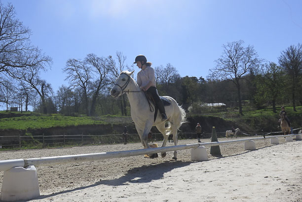 Vacances pour tous - colonies de vacances  - Feurs - Équitation loisir et multisport
