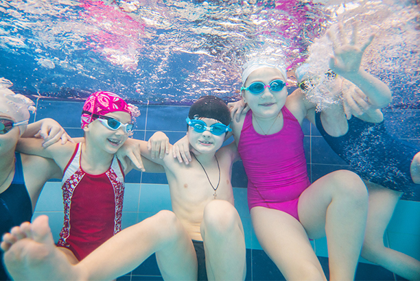 Vacances pour tous - colonies de vacances  - Courchevel - Un poisson dans l'eau