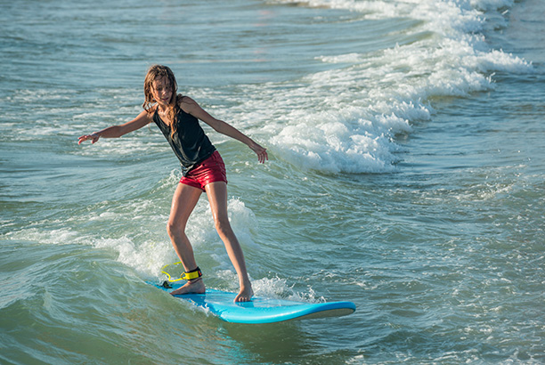 Vacances pour tous - colonies de vacances  - Seignosse/Hossegor - Surf