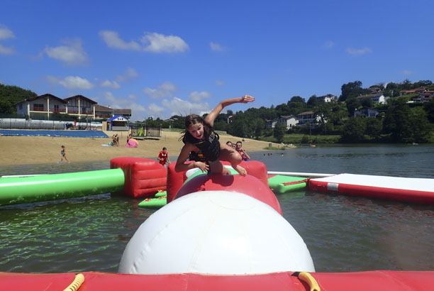 Vacances pour tous : colonie de vacances Club ados