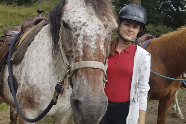 Vacances pour tous - colonies de vacances  - Corrèze - A cheval pour un bivouac